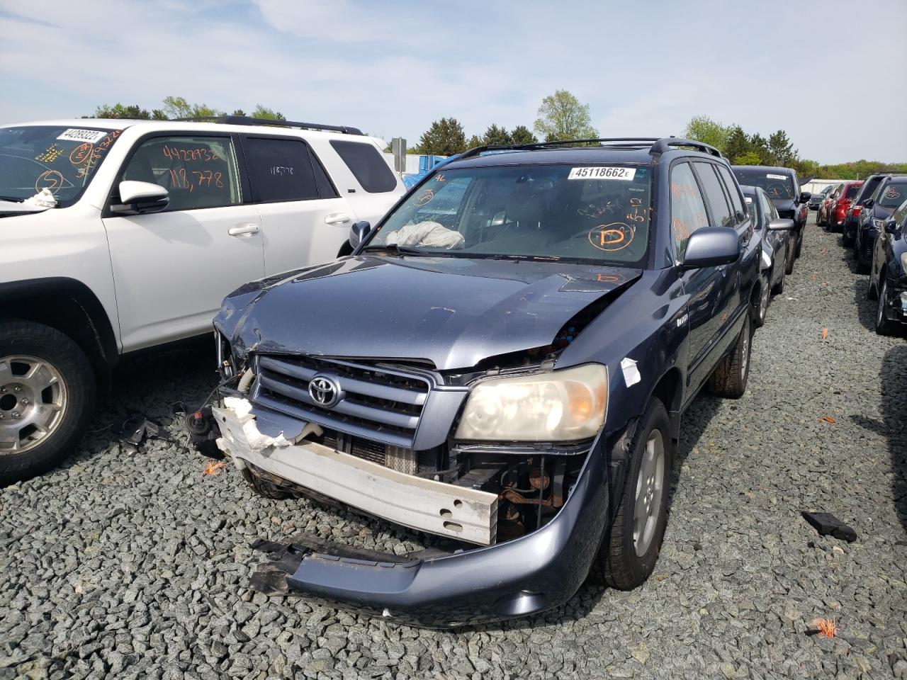 Photo 2 from auction – 2005 TOYOTA HIGHLANDER with VIN JTEEP21A850114058