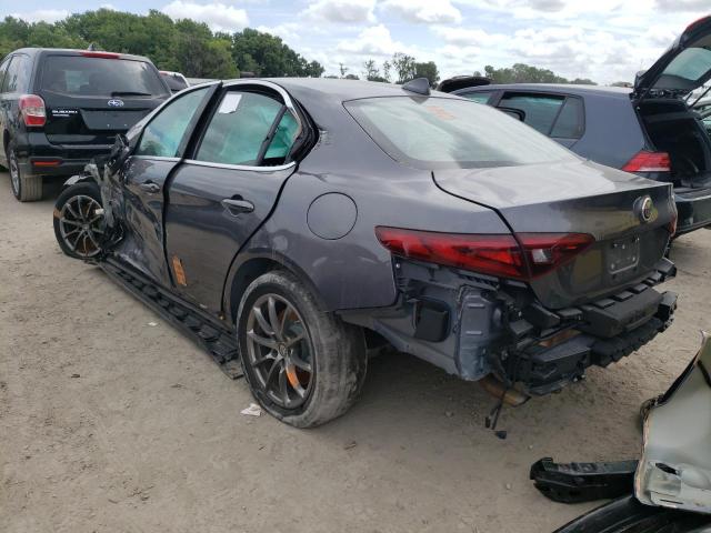 Photo 3 from auction – 2017 ALFA ROMEO GIULIA with VIN ZARFAEBN8H7554327