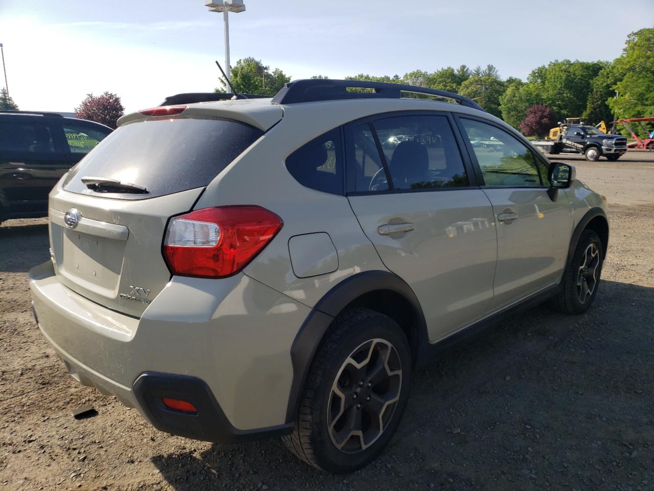 Photo 4 from auction – 2014 SUBARU XV CROSSTR with VIN JF2GPACC6E8340592