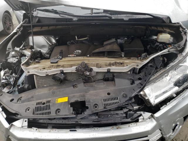 Photo 7 from auction – 2018 TOYOTA HIGHLANDER with VIN 5TDZZRFHXJS247815