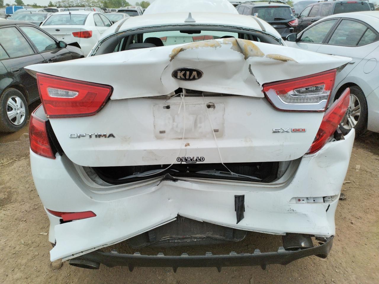 صورة رقم 9 من المزاد - 2015 KIA OPTIMA SX مع VIN 5XXGR4A79FG374444