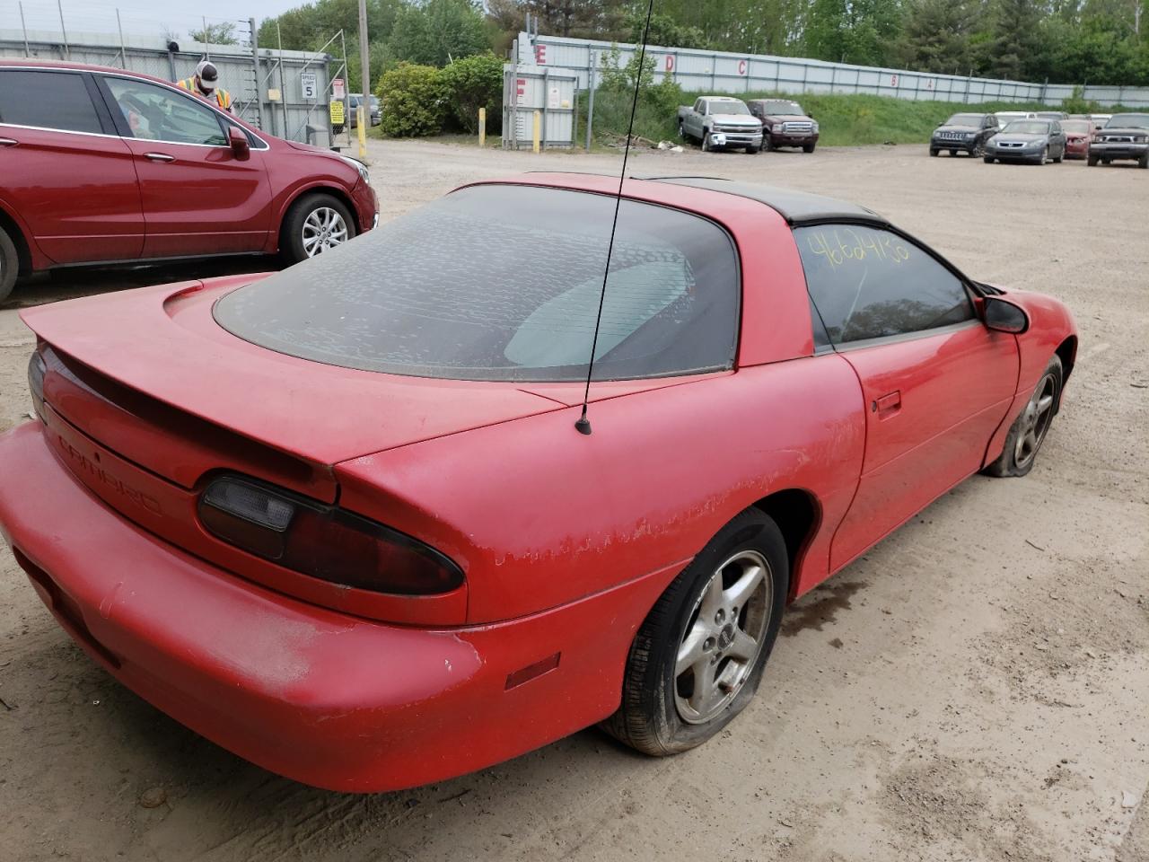 Photo 4 from auction – 2001 CHEVROLET CAMARO with VIN 2G1FP22K012103508