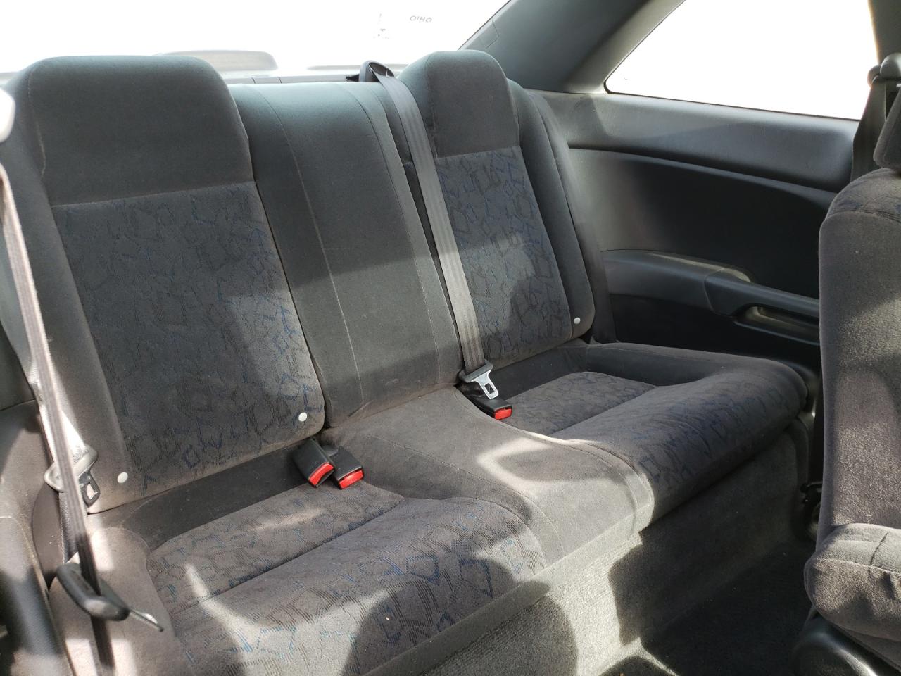Photo 17 from auction – 2002 HONDA CIVIC EX with VIN 1HGEM22072L025872