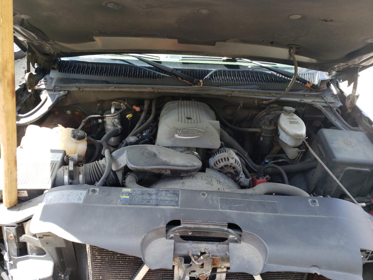 Photo 7 from auction – 2004 CHEVROLET SILVERADO with VIN 2GCEK19T141251736