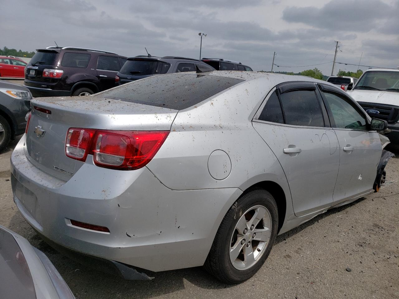Photo 4 from auction – 2015 CHEVROLET MALIBU LS with VIN 1G11B5SL1FF218367