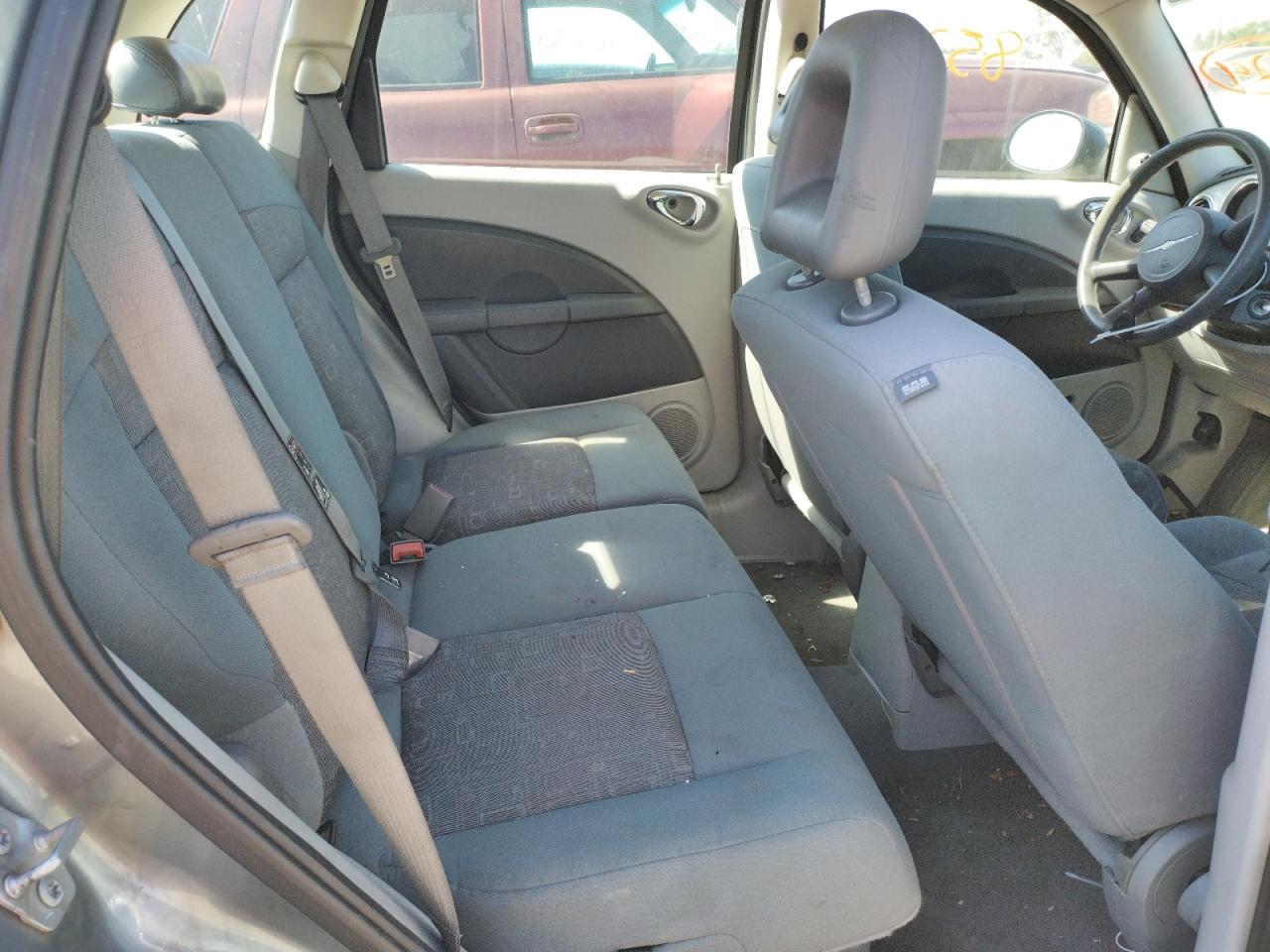 Photo 18 from auction – 2008 CHRYSLER PT CRUISER with VIN 3A8FY48B58T243617
