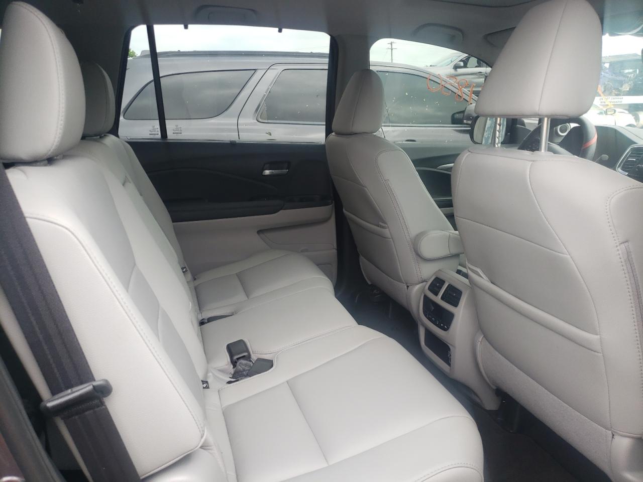 Photo 6 from auction – 2021 HONDA PILOT EXL with VIN 5FNYF6H55MB026069