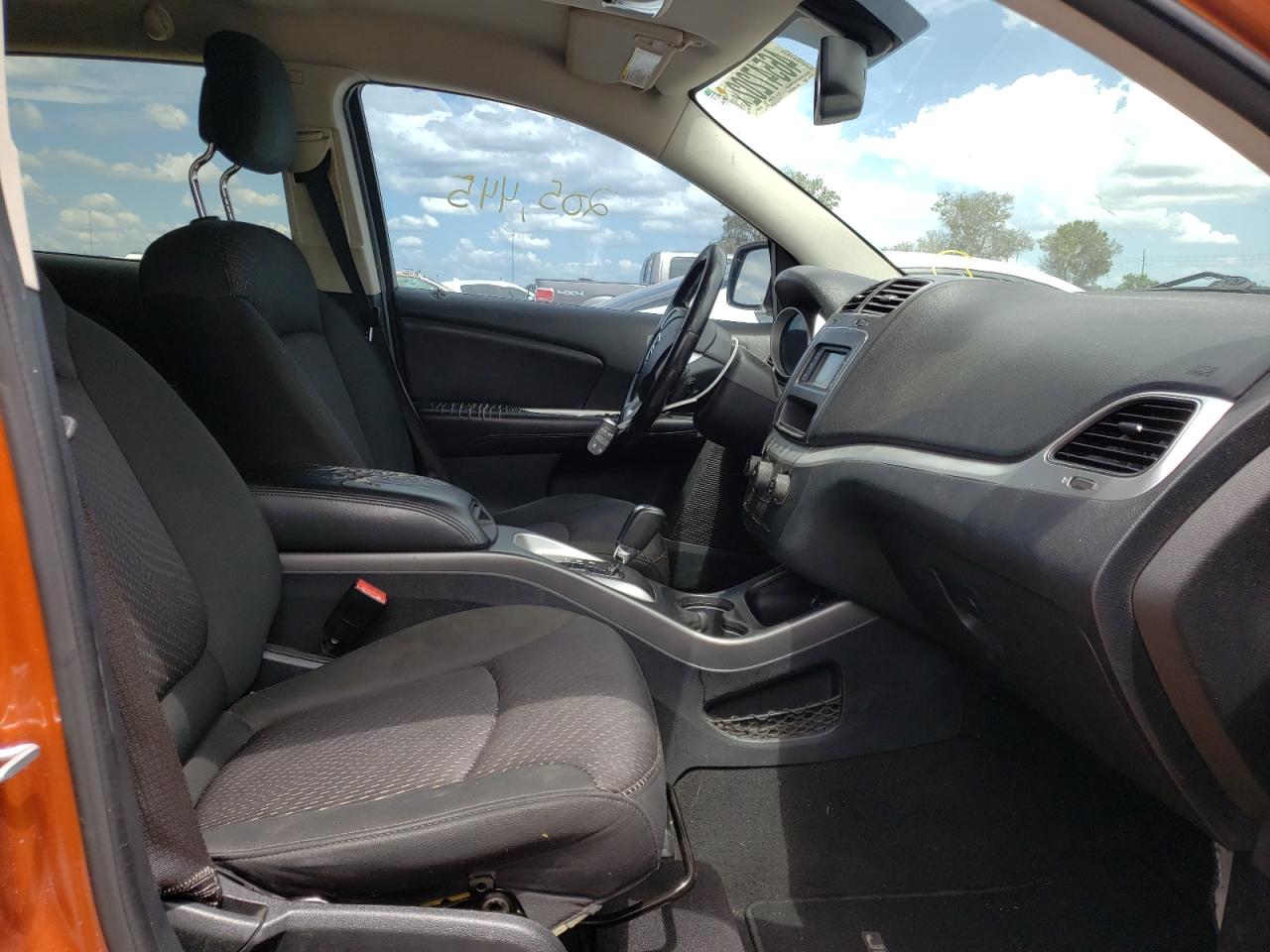Photo 5 from auction – 2011 DODGE JOURNEY MA with VIN 3D4PG1FG4BT554929