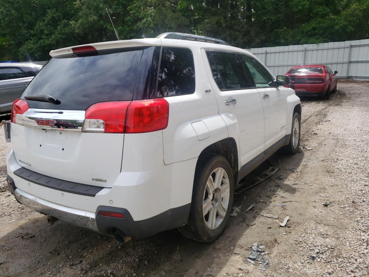 Photo 4 from auction – 2011 GMC TERRAIN SL with VIN 2CTFLXE53B6235263