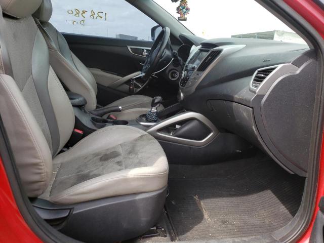 Photo 5 from auction – 2013 HYUNDAI VELOSTER with VIN KMHTC6AD0DU114700