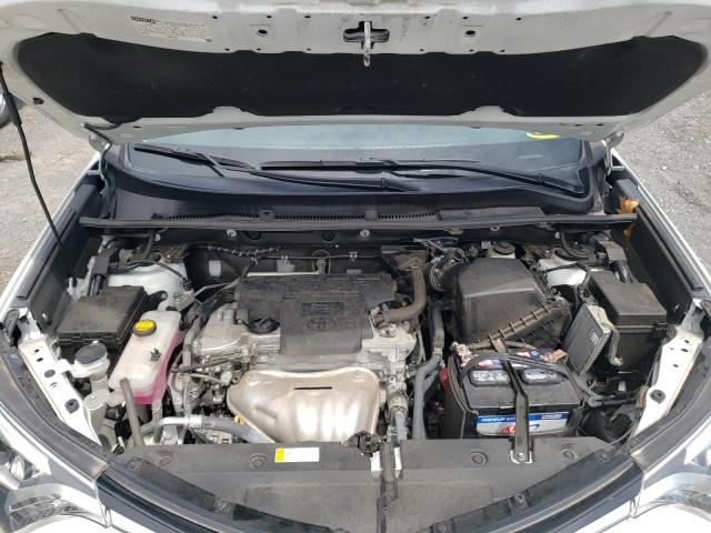 Photo 7 from auction – 2017 TOYOTA RAV4 LIMIT with VIN 2T3DFREV3HW674501