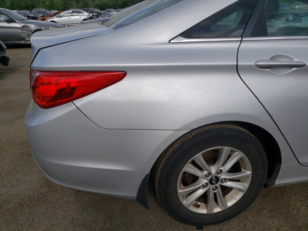 Photo 20 from auction – 2012 HYUNDAI SONATA GLS with VIN 5NPEB4AC3CH439555