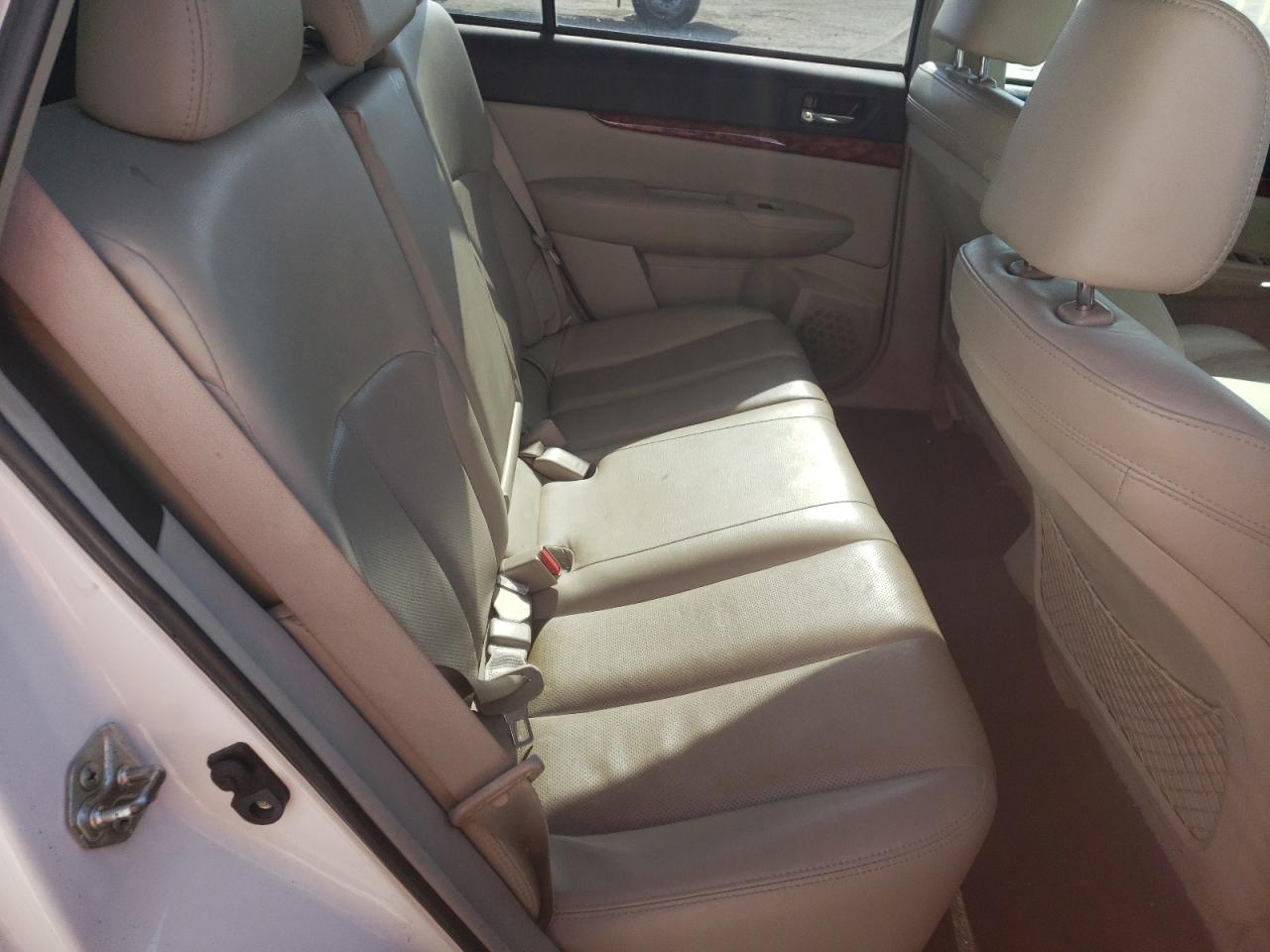 Photo 6 from auction – 2011 SUBARU OUTBACK 2. with VIN 4S4BRCKC4B3409994