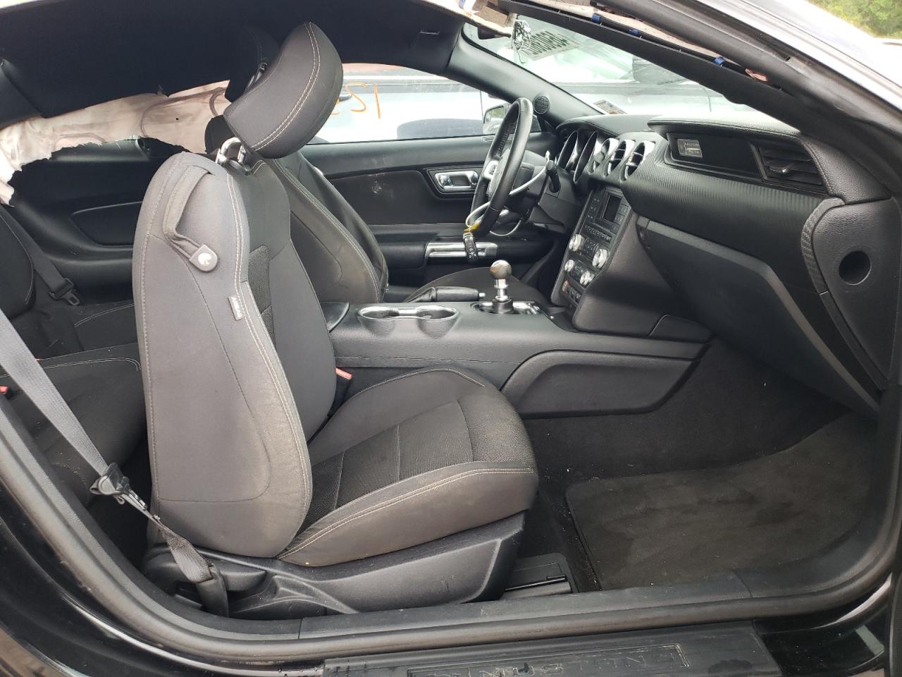 Photo 5 from auction – 2015 FORD MUSTANG with VIN 1FA6P8AM1F5392106