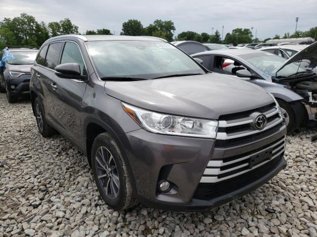 Photo 1 from auction – 2019 TOYOTA HIGHLANDER with VIN 5TDJZRFH8KS609381