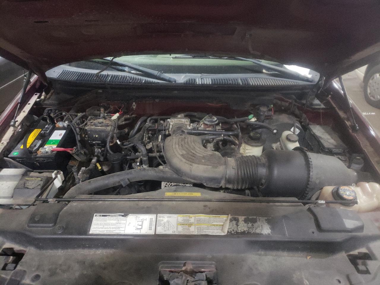 Photo 12 from auction – 2000 FORD F150 with VIN 2FTPX18L4YCA16656
