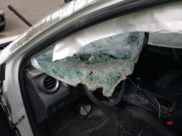 Photo 8 from auction – 2017 TOYOTA RAV4 LE with VIN 2T3ZFREV6HW392455