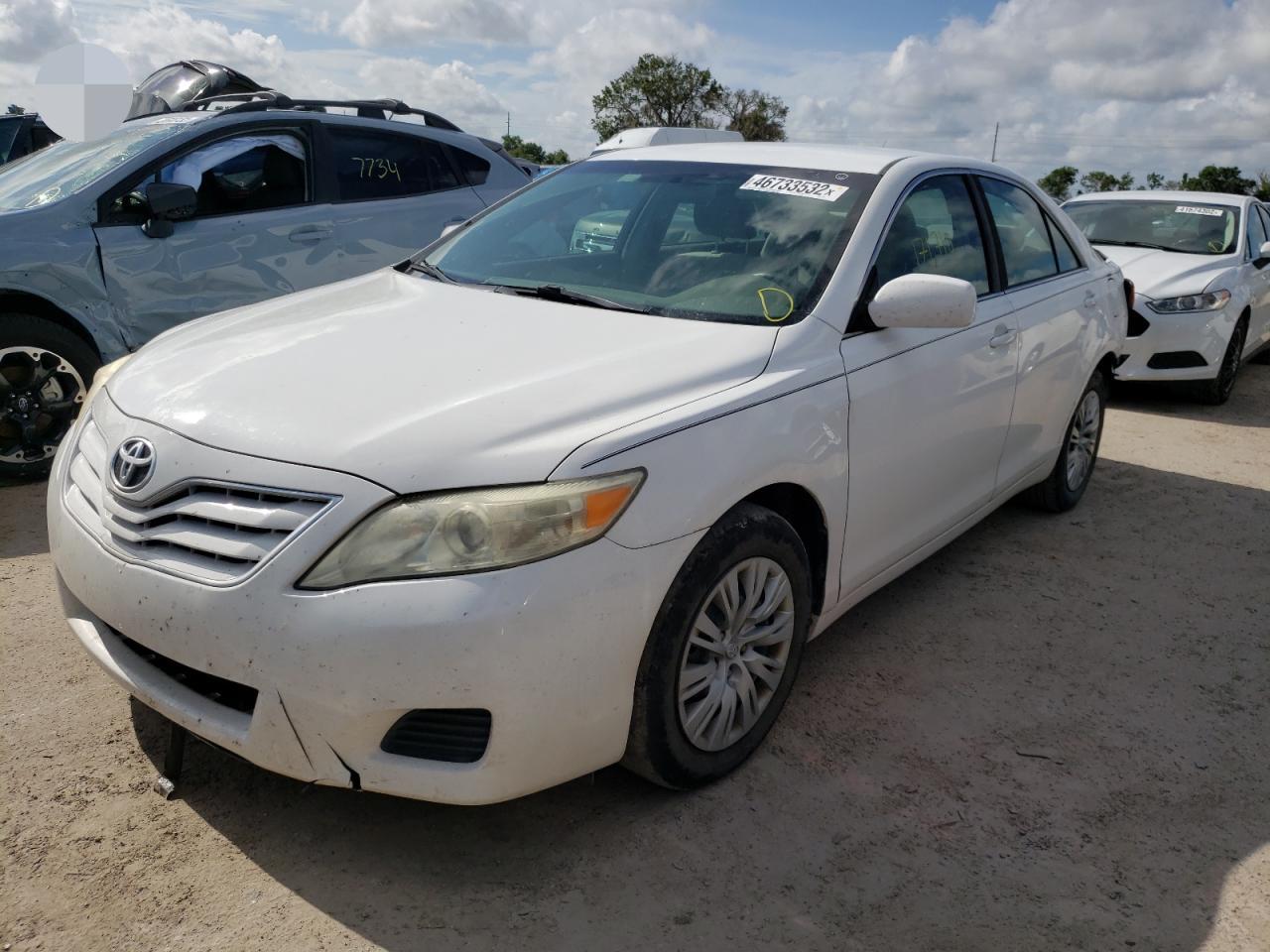 Photo 2 from auction – 2011 TOYOTA CAMRY BASE with VIN 4T1BF3EK1BU717341