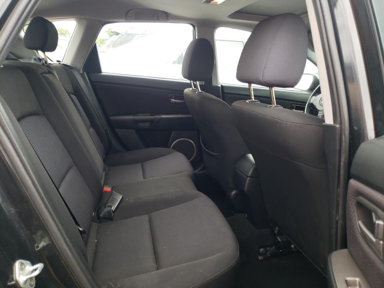 Photo 6 from auction – 2007 MAZDA 3 HATCHBAC with VIN JM1BK143X71711335