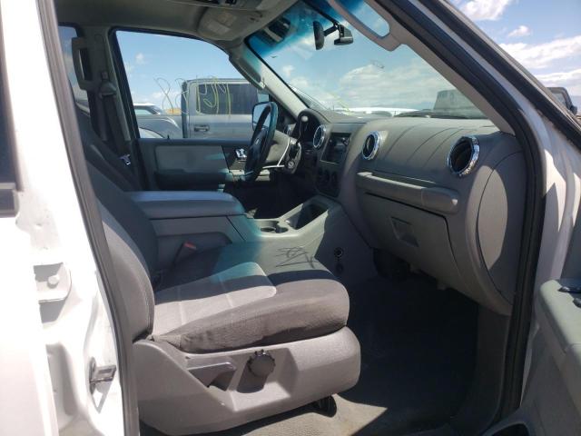 Photo 5 from auction – 2005 FORD EXPEDITION with VIN 1FMPU165X5LB00278