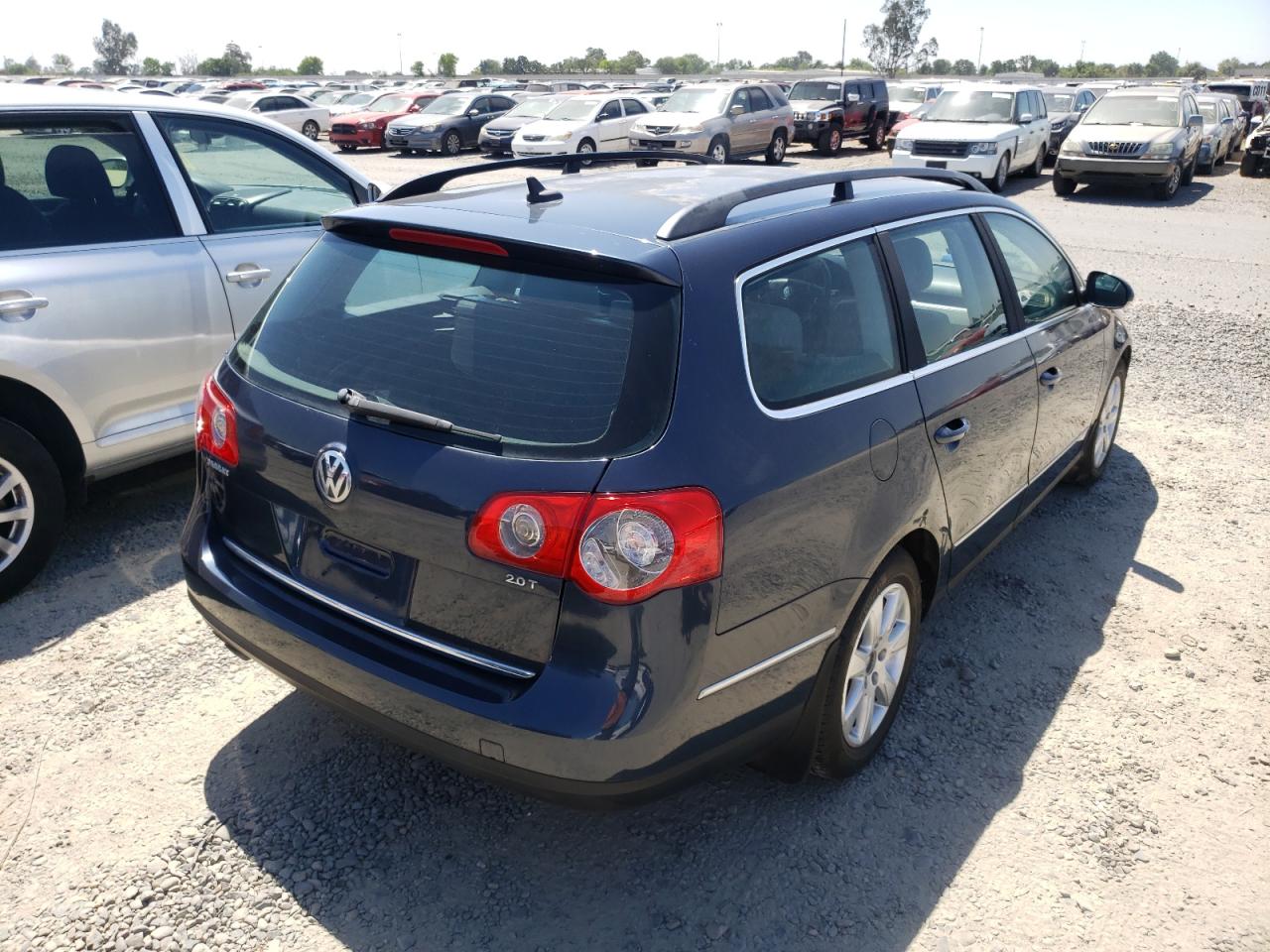 Photo 4 from auction – 2007 VOLKSWAGEN PASSAT 2.0 with VIN WVWLK73C87E015462