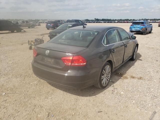 Photo 4 from auction – 2015 VOLKSWAGEN PASSAT SE with VIN 1VWBT7A36FC064954