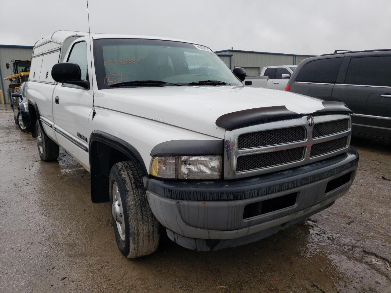 DODGE RAM 1500 2001 with VIN 1B7HC16X11S133800 - Photo from auction