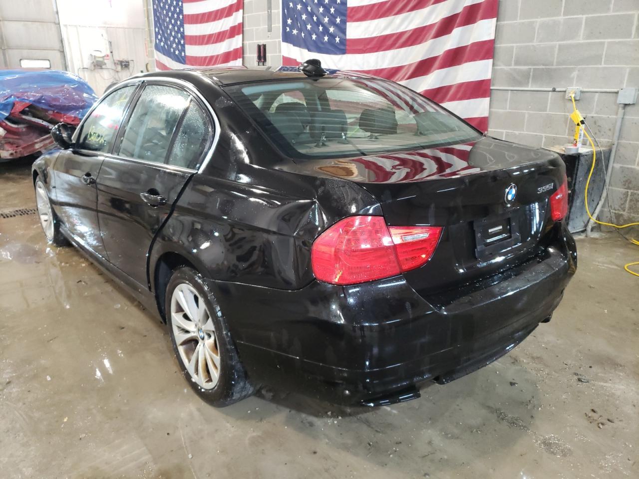 Photo 3 from auction – 2009 BMW 335 XI with VIN WBAPL33539A405384
