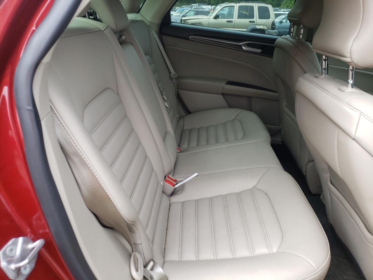 Photo 6 from auction – 2019 FORD FUSION SEL with VIN 3FA6P0CD3KR219919