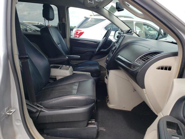 Photo 5 from auction – 2012 CHRYSLER TOWN & COU with VIN 2C4RC1BG7CR363467