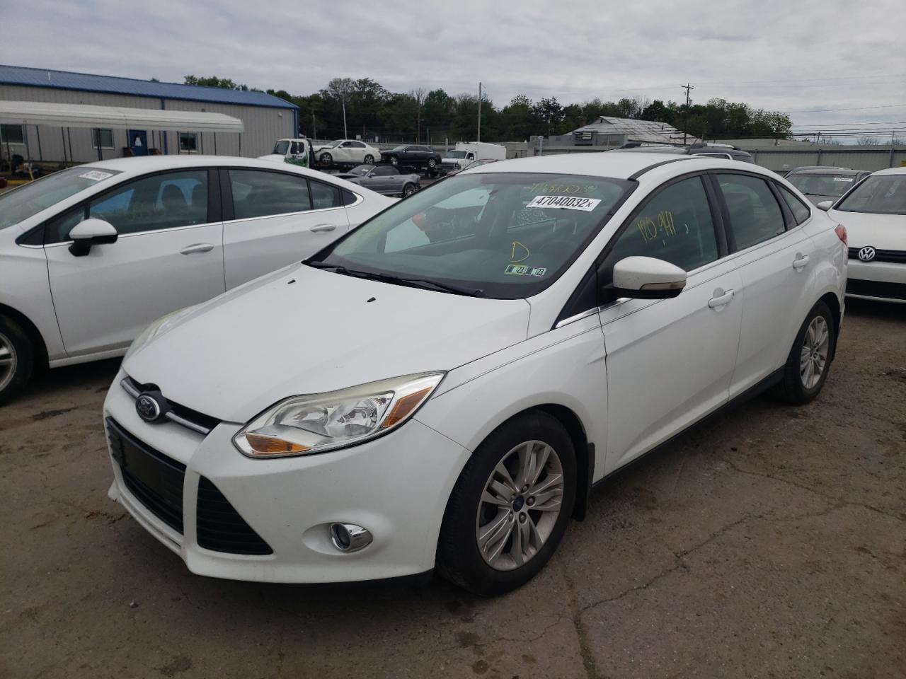 Photo 15 from auction – 2012 FORD FOCUS SEL with VIN 1FAHP3H22CL367190