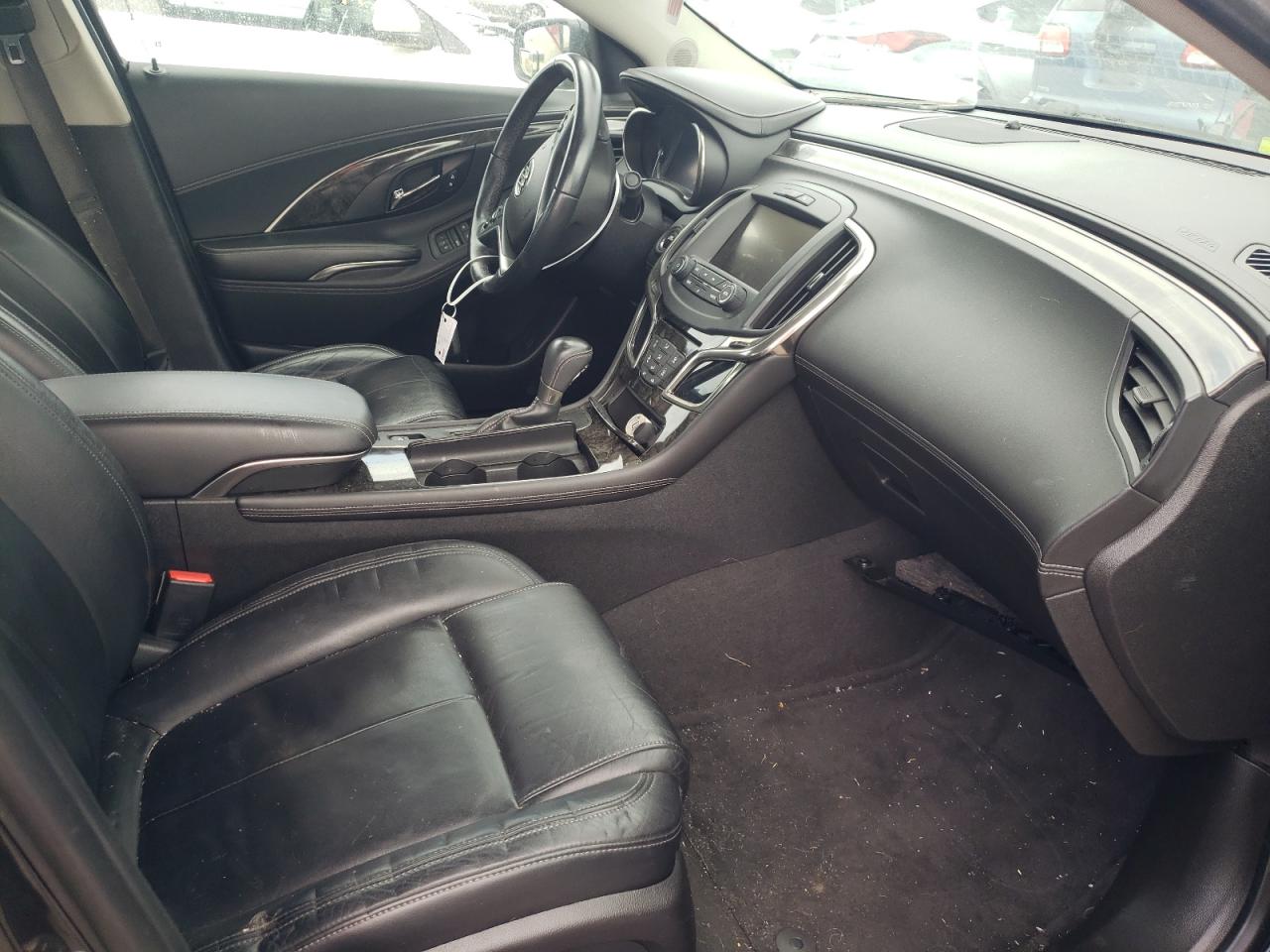Photo 18 from auction – 2014 BUICK LACROSSE with VIN 1G4GB5GR5EF195443