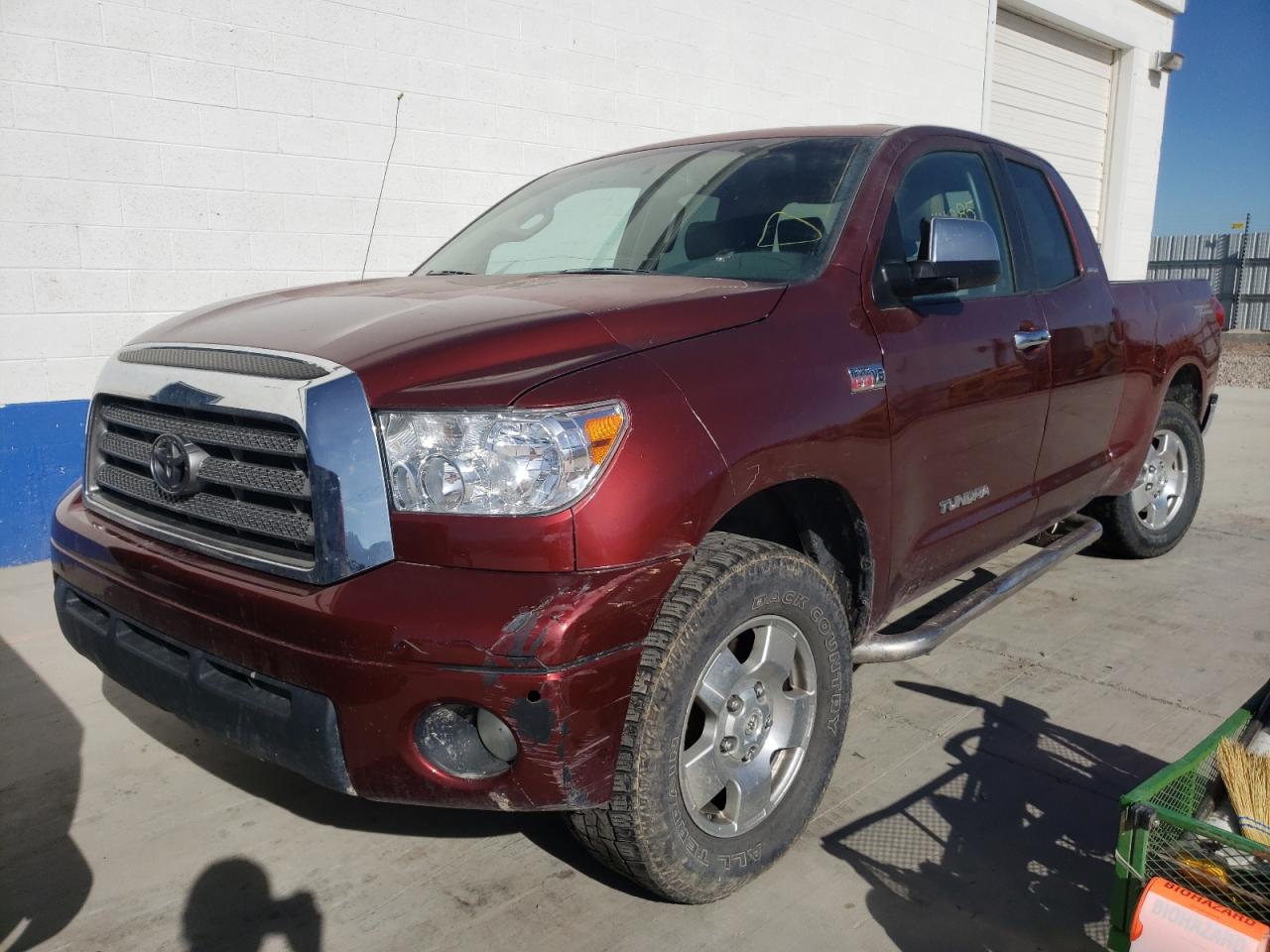 Photo 2 from auction – 2007 TOYOTA TUNDRA with VIN 5TFBV58167X007587