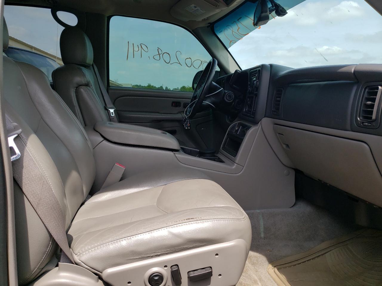 Photo 5 from auction – 2004 GMC YUKON with VIN 1GKEK13Z44J314674