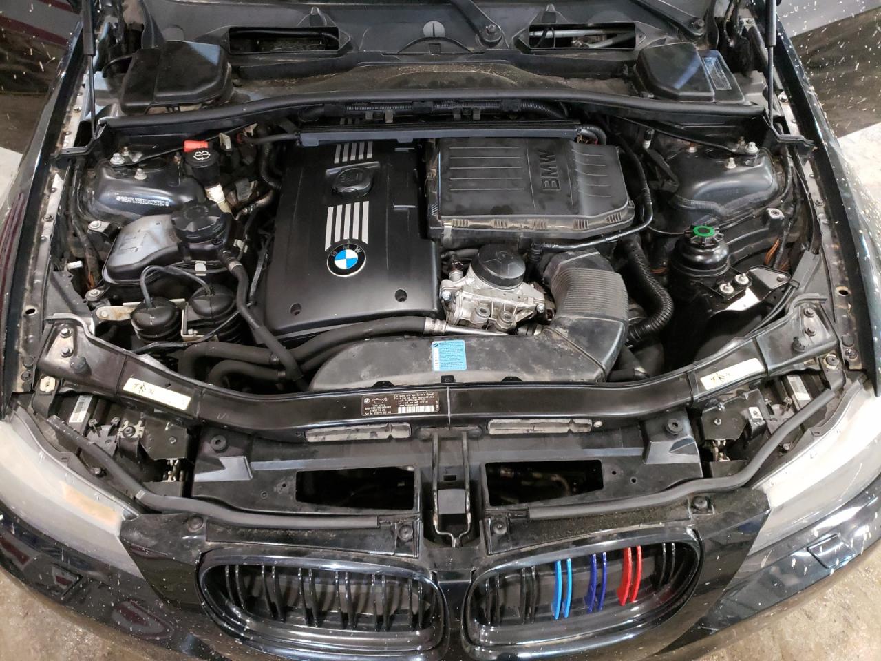 Photo 7 from auction – 2009 BMW 335 XI with VIN WBAPL33539A405384