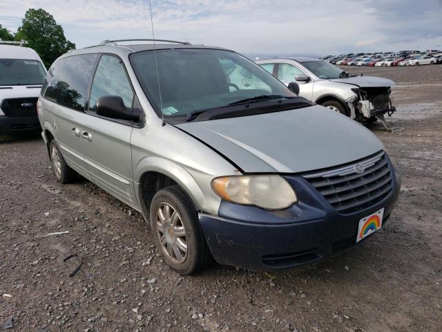CHRYSLER TOWN & COU 2004 with VIN 2C8GP64L44R519841 - Photo from auction