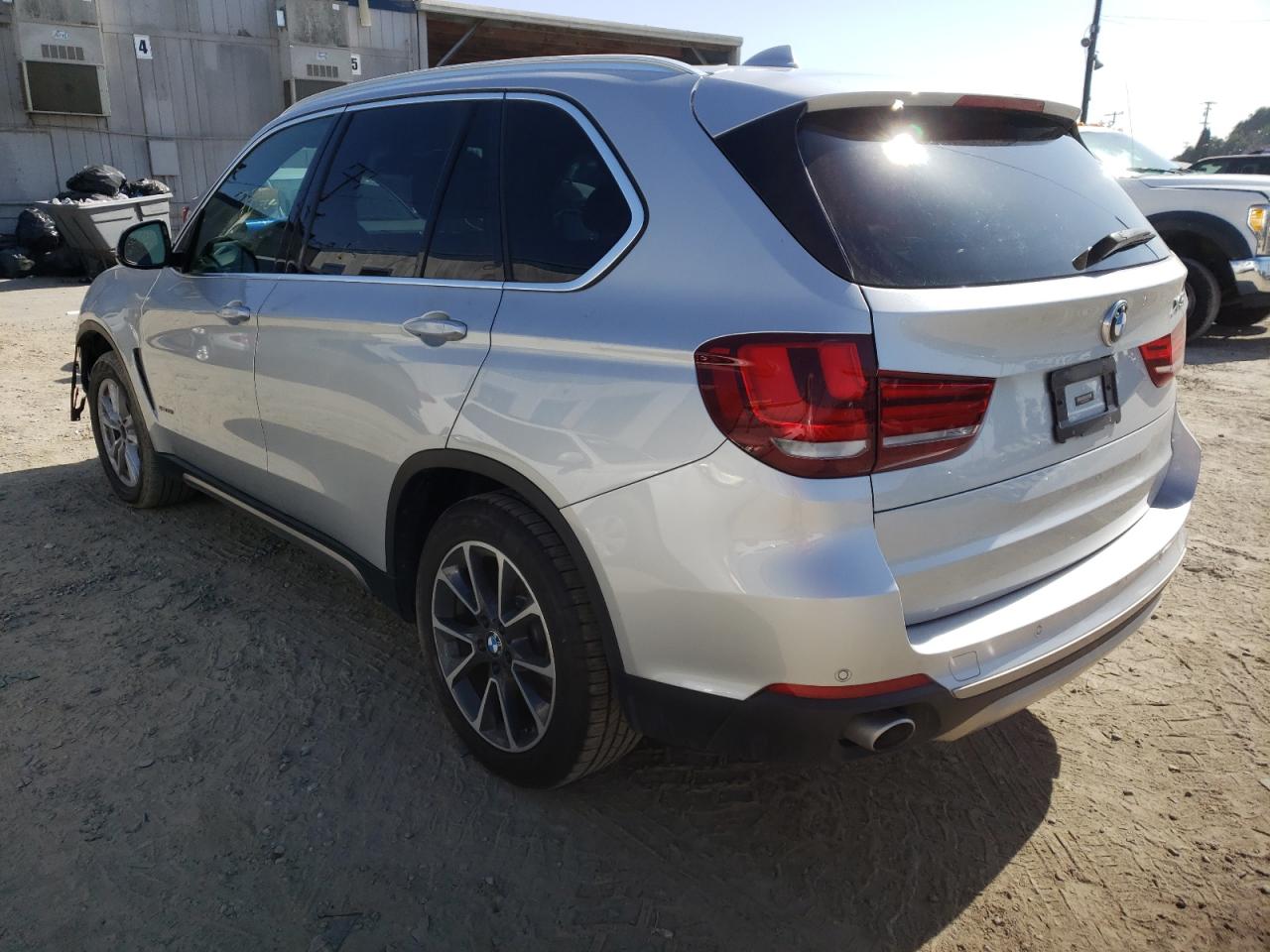 Photo 3 from auction – 2017 BMW X5 SDRIVE3 with VIN 5UXKR2C3XH0W43384