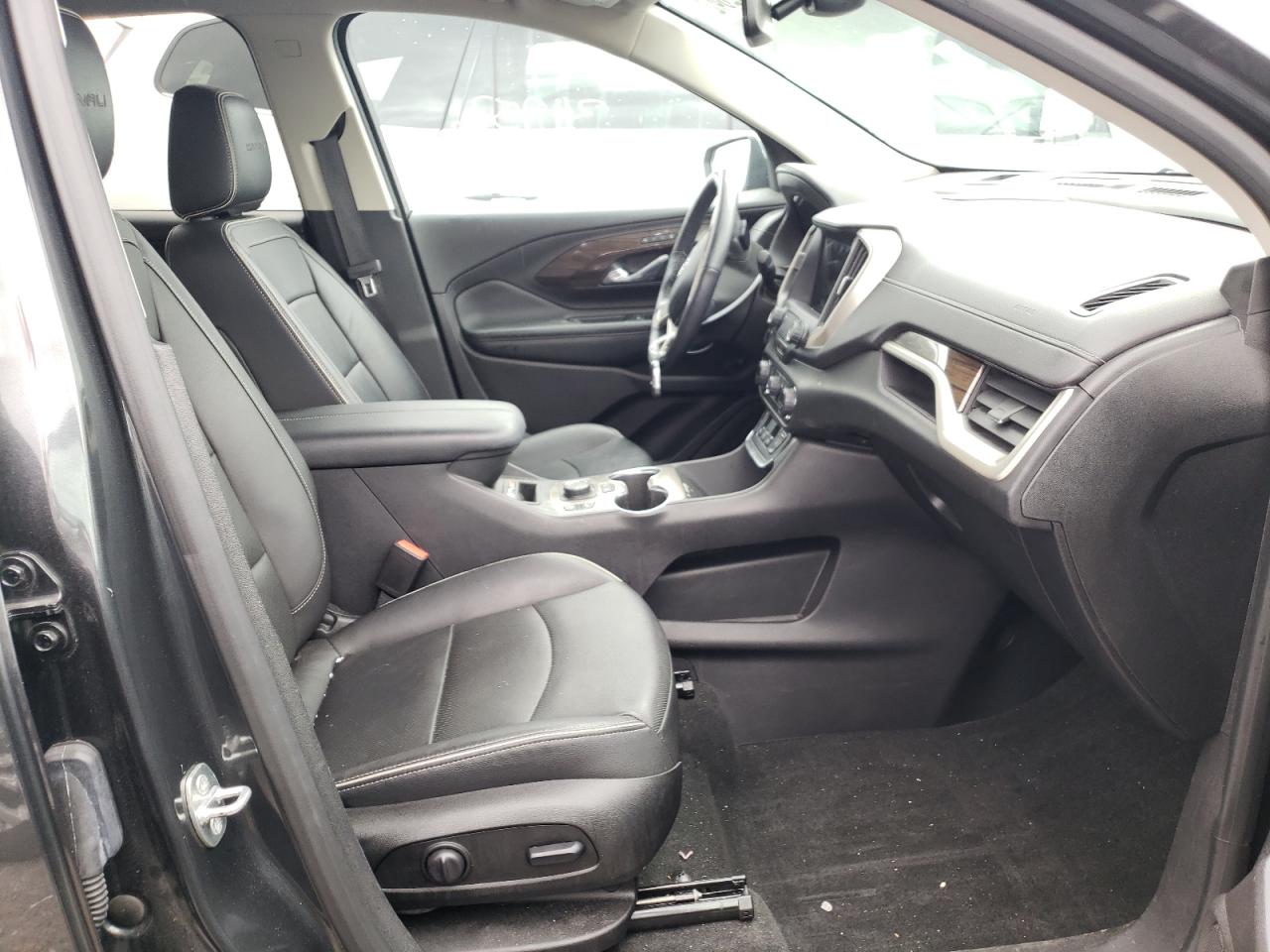 Photo 5 from auction – 2019 GMC TERRAIN with VIN 3GKALSEX5KL151987