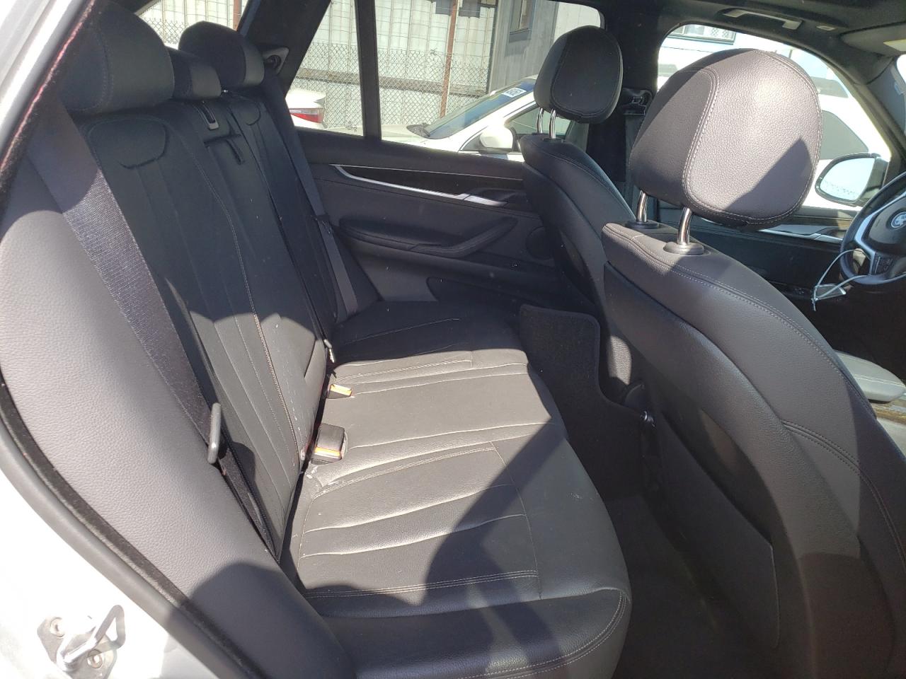 Photo 6 from auction – 2017 BMW X5 SDRIVE3 with VIN 5UXKR2C3XH0W43384
