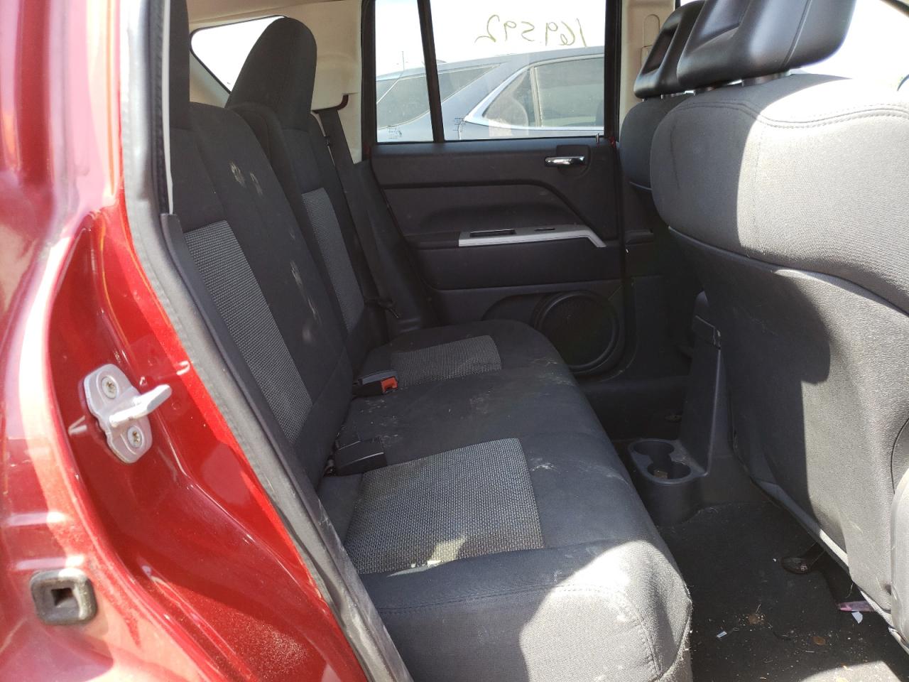 Photo 6 from auction – 2008 JEEP COMPASS SP with VIN 1J8FF47W68D672488