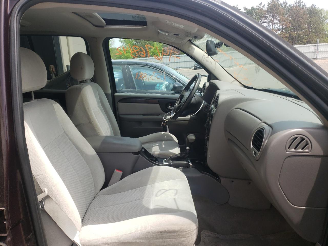 Photo 5 from auction – 2008 GMC ENVOY with VIN 1GKDT13S482179594