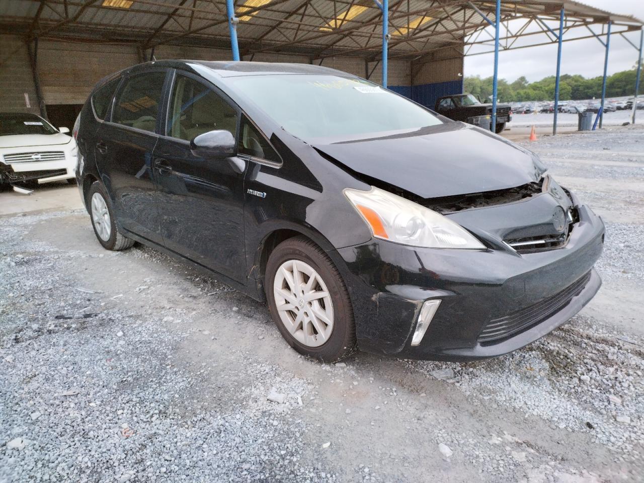 Photo 13 from auction – 2012 TOYOTA PRIUS V with VIN JTDZN3EUXC3160329