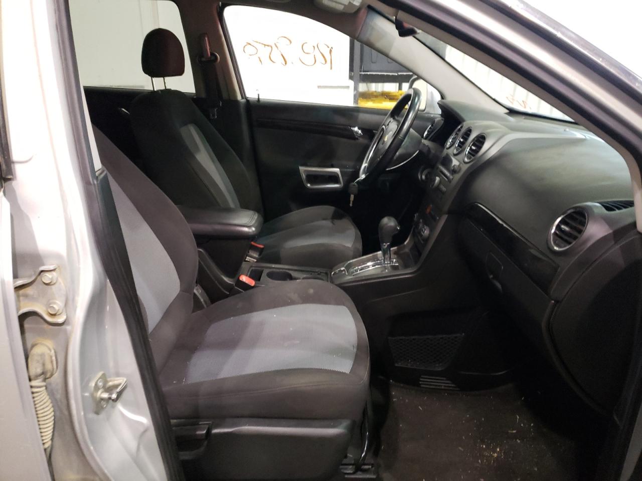 Photo 5 from auction – 2013 CHEVROLET CAPTIVA LS with VIN 3GNAL2EK2DS570492