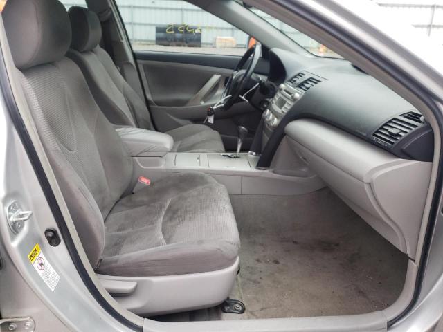 Zdjęcie 5 z aukcji – 2011 TOYOTA CAMRY BASE z VIN 4T1BF3EK9BU609100