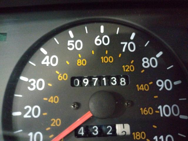 Photo 8 from auction – 1994 TOYOTA COROLLA LE with VIN 1NXAE09B6RZ130991
