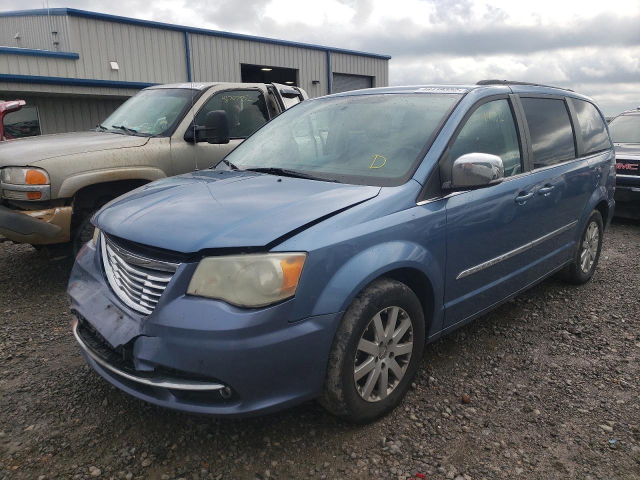 Photo 15 from auction – 2011 CHRYSLER TOWN & COU with VIN 2A4RR8DG1BR724673