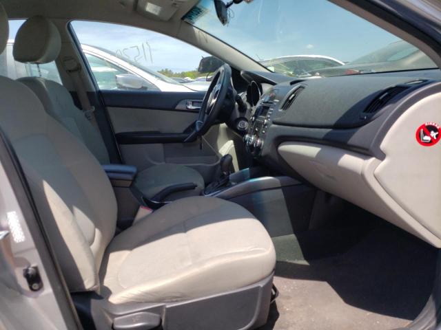 Photo 5 from auction – 2013 KIA FORTE EX with VIN KNAFU4A25D5692462