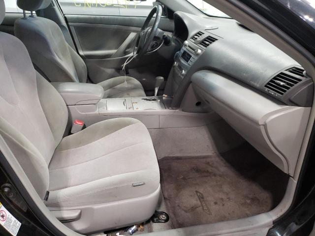 Photo 5 from auction – 2011 TOYOTA CAMRY HYBR with VIN 4T1BB3EK0BU132004