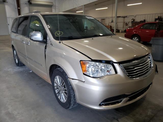 CHRYSLER TOWN & COU 2013 with VIN 2C4RC1CG3DR745513 - Photo from auction