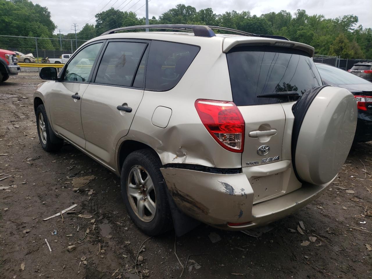 Photo 3 from auction – 2007 TOYOTA RAV4 with VIN JTMZD33V976049872